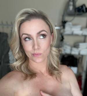 Kate Shelor nude 9