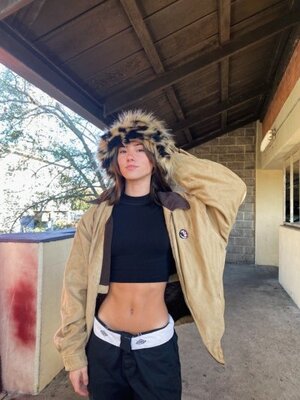 Katelyn Ernst nude 10