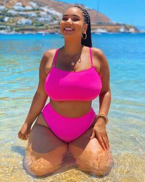Katelyn Folasade nude 11
