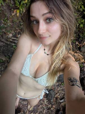 Katerino nude 10