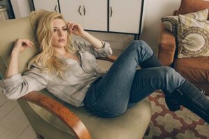 Katheryn Winnick nude 8