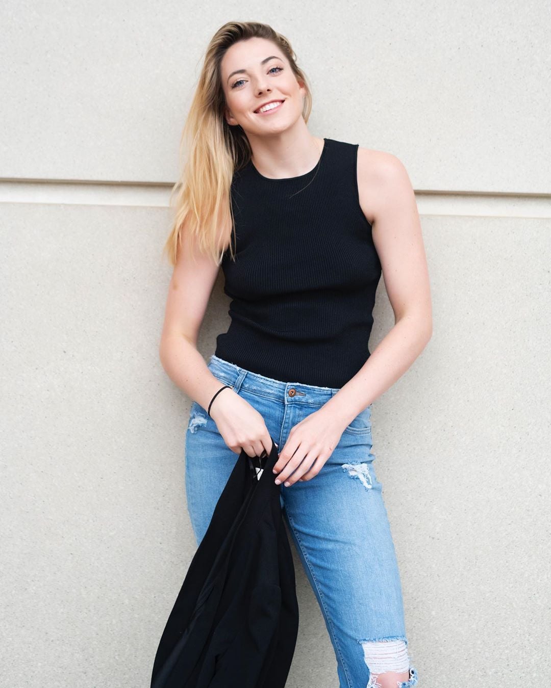 Katie Lou Samuelson nude 3