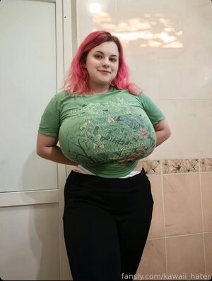 Kawaii Hater nude 2