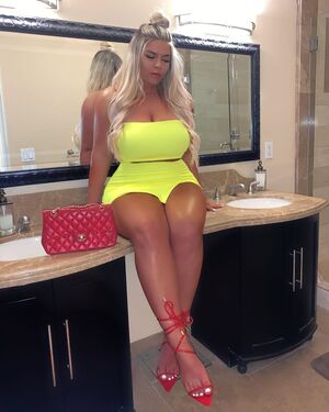 Kayla Neggs nude 8