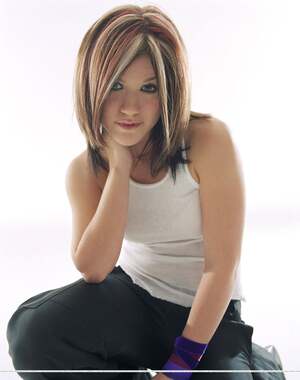 Kelly Clarkson nude 6
