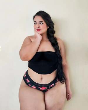 Kelly Johana nude 3