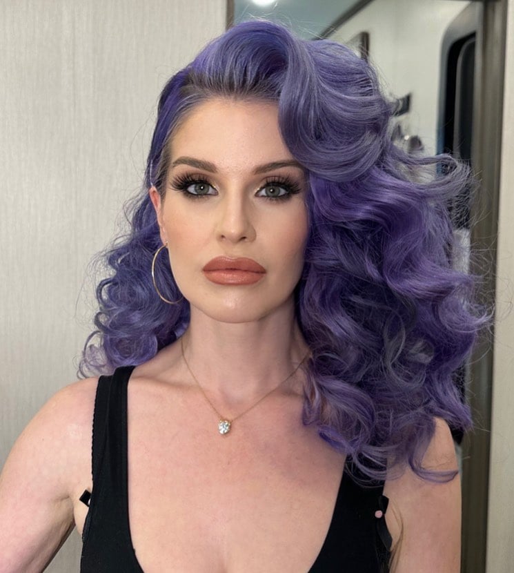 Kelly Osbourne nude 10