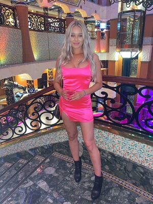 Kelsey Wilenius nude 7