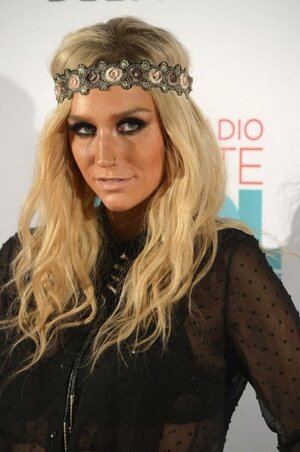 Kesha nude 11