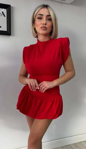 Ketty Puglisi nude 3