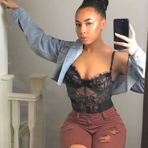 Kezziaah nude 11
