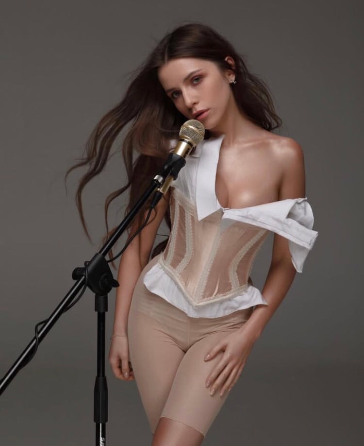 Khrystyna Soloviy nude 2
