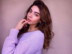 Khushi Kapoor nude 7