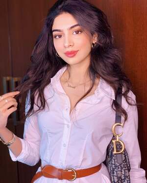 Khushi Kapoor nude 8