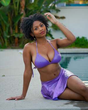 Kiana Nicole Washington nude 3