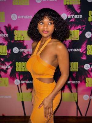 Kiana Nicole Washington nude 6