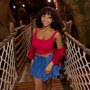 Kiana Nicole Washington nude 9