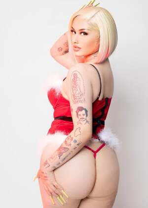 Kiki The Persian Doll nude 8