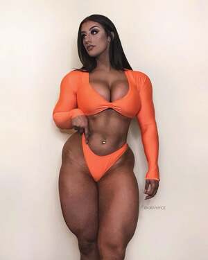Kiki Vhyce nude 10