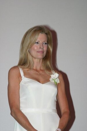 Kim Basinger nude 10