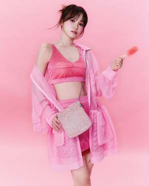 Kim Chae-won nude 3