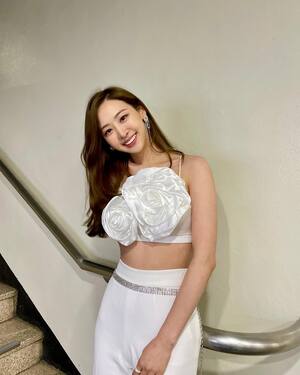 Kim Da-som nude 6