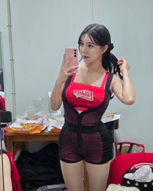 Kim Hyun-young nude 10