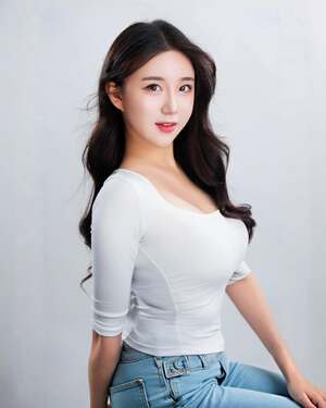 Kim Hyun-young nude 9