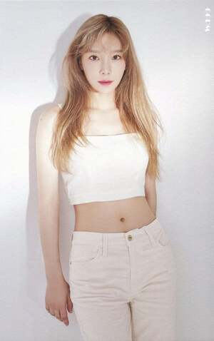 Kim Taeyeon nude 6