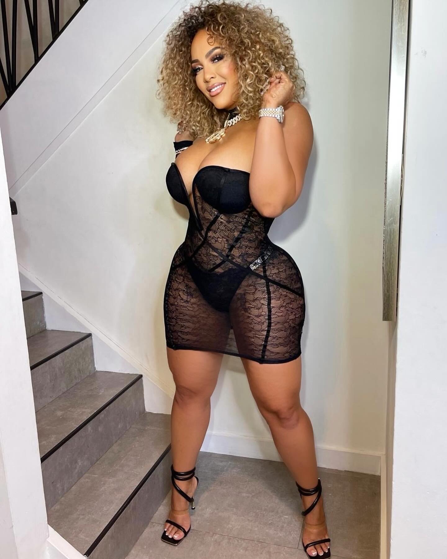 Kim Vanderhee nude 12