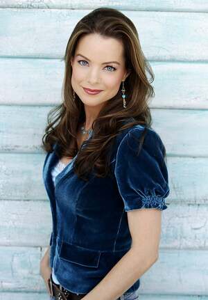 Kimberly Williams-Paisley nude 6