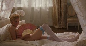 Kirsten Dunst nude 12