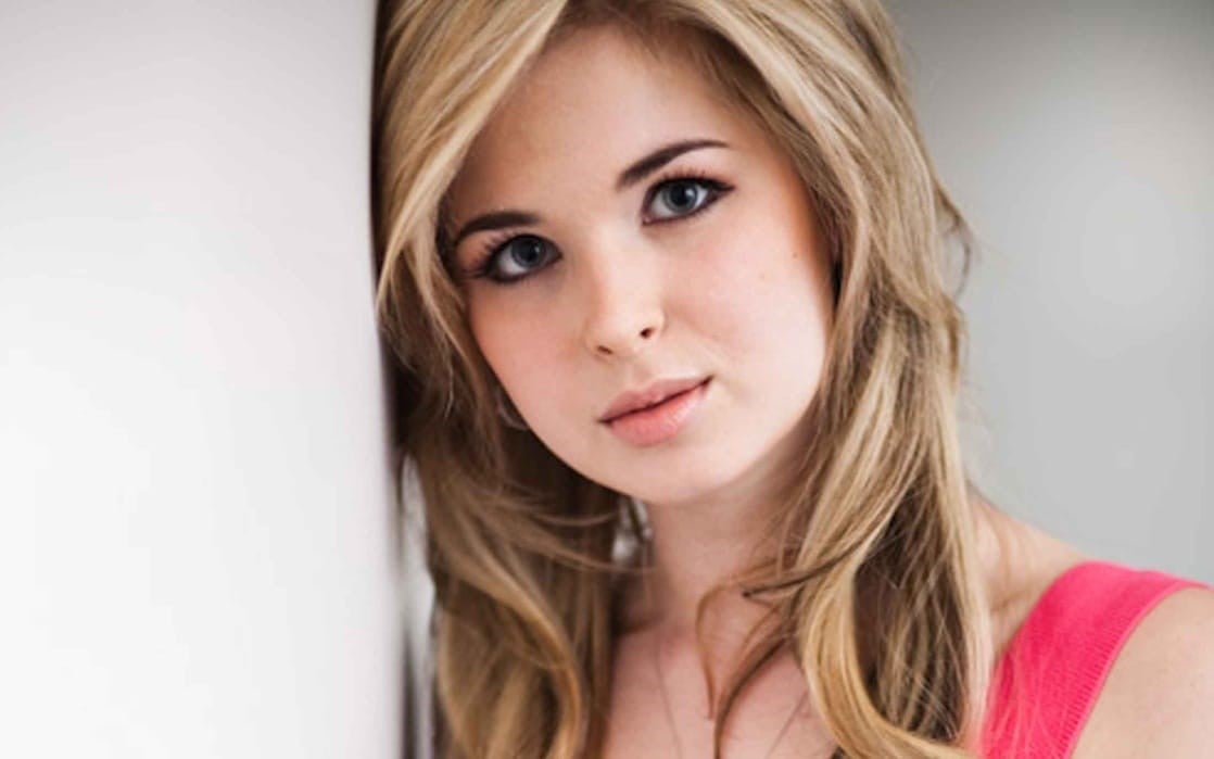 Kirsten Prout nude 10