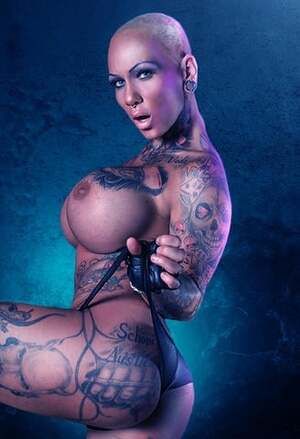 Kitty Core nude 5