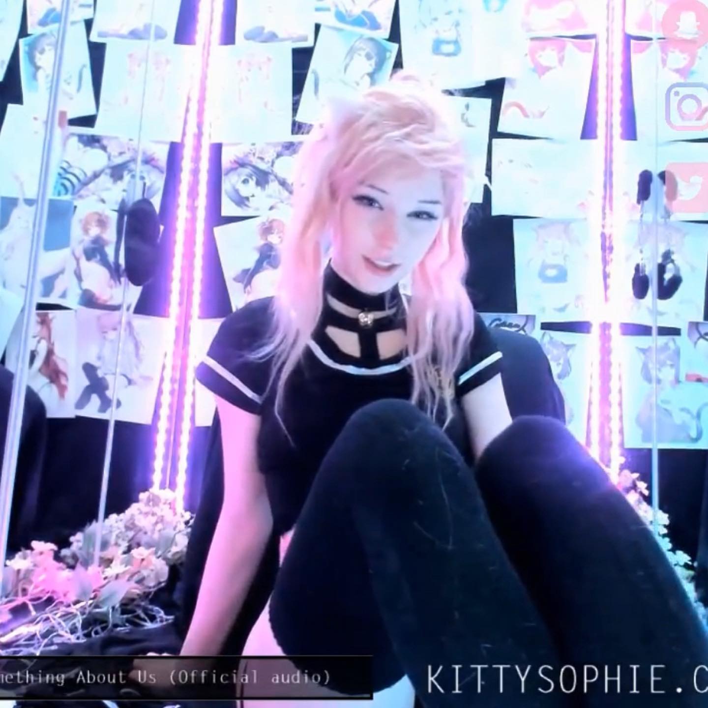 Kitty Sophie nude 4