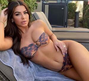 Kobie Dunn nude 9