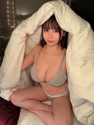 Komomo Koikawa nude 6