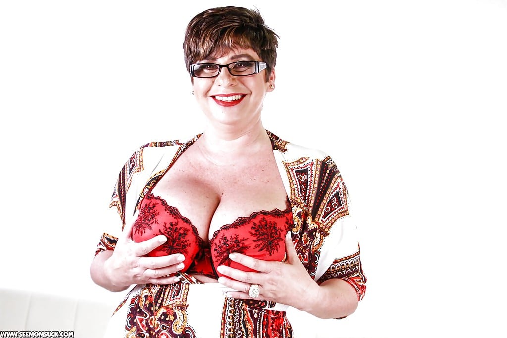 Kris Kelly nude 12