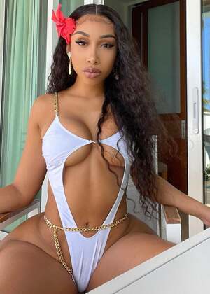 Kris Summers nude 7