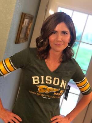 Kristi Noem nude 6