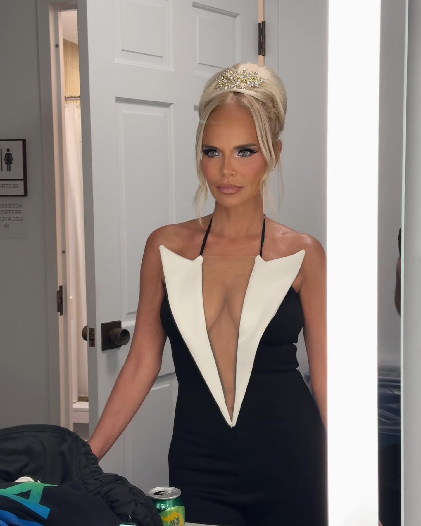 Kristin Chenoweth nude 6