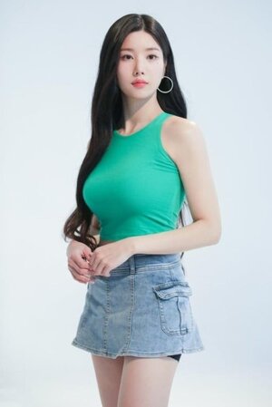 Kwon Eun-bi nude 2