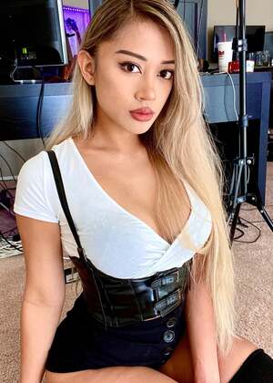Kyootbot nude 5