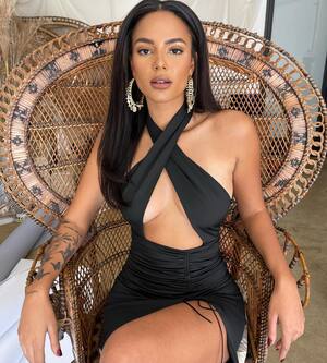 Kyra Green nude 8