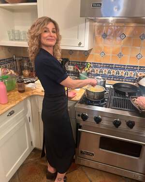 Kyra Sedgwick nude 8