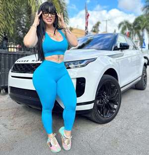 La Mariposa nude 3