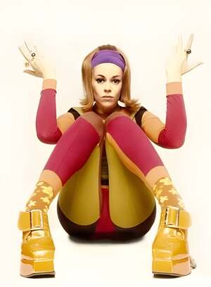 Lady Miss Kier nude 11