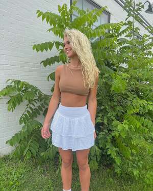 Lainey Reeder nude 11