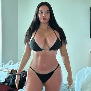 Lakyn Baker nude 2