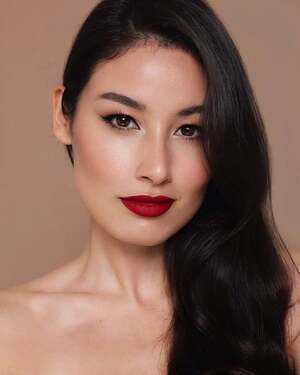 Lali Font Zheng nude 8
